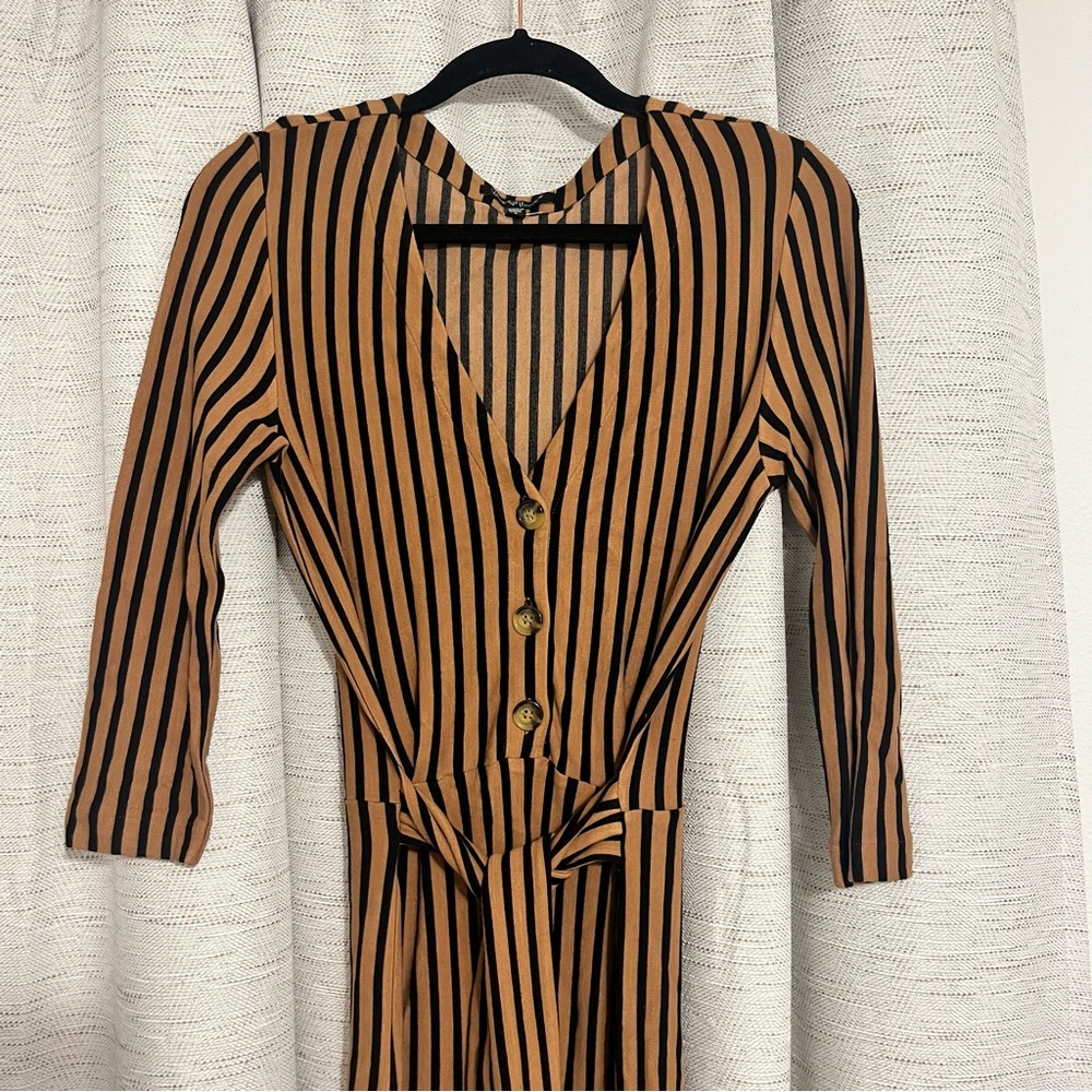Velvet Heart Black and Tan Striped Midi Dress